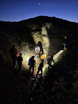 Banner Nachtwanderung für Kinder und Jugendliche durch die Kiesgrube